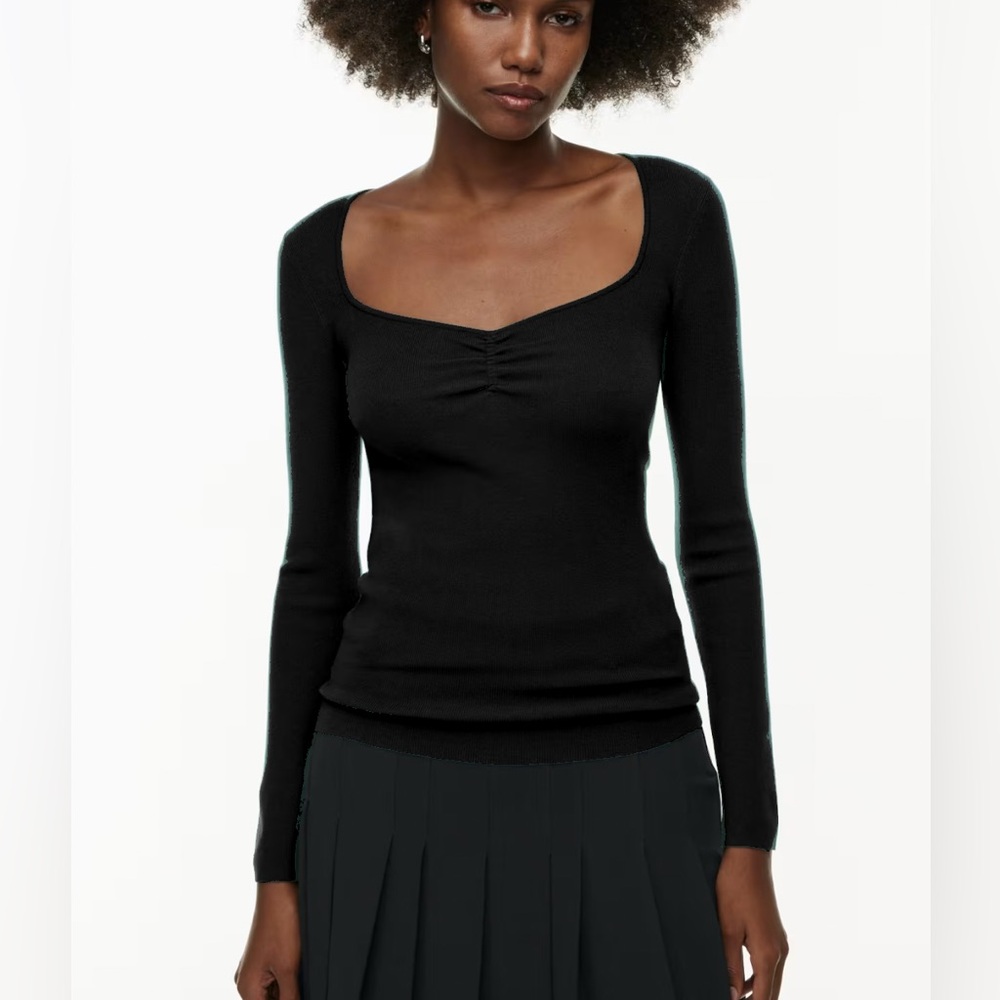 Aritzia Veronica Sweetheart neckline sweater in black XS - NWT